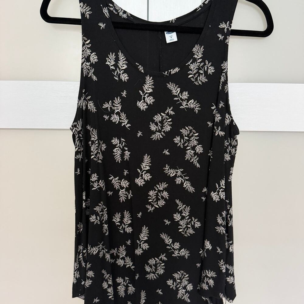 Old Navy Women's Black Floral Tank Top